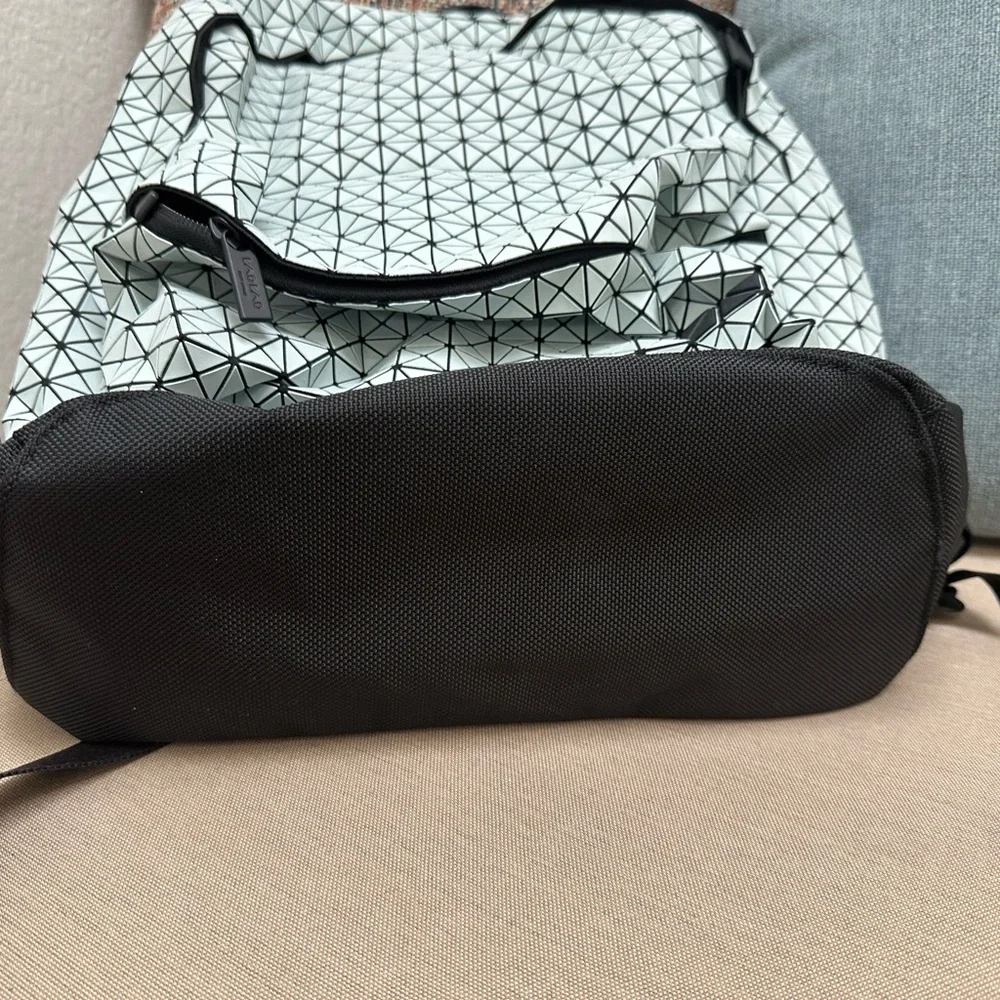 Geometric Patterned Black and White Backpack - Picture 4 of 15